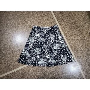 Villager Liz Claiborne Black White Floral Print Midi A-Line Skirt 8 Boho Artsy
